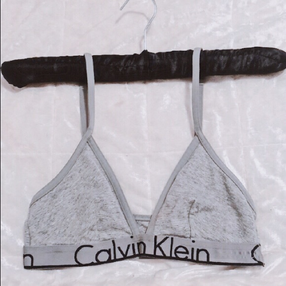 Calvin Klein Other - Calvin Klein Sports Bra Calvin Klein Other - Calvin Klein Sports Bra